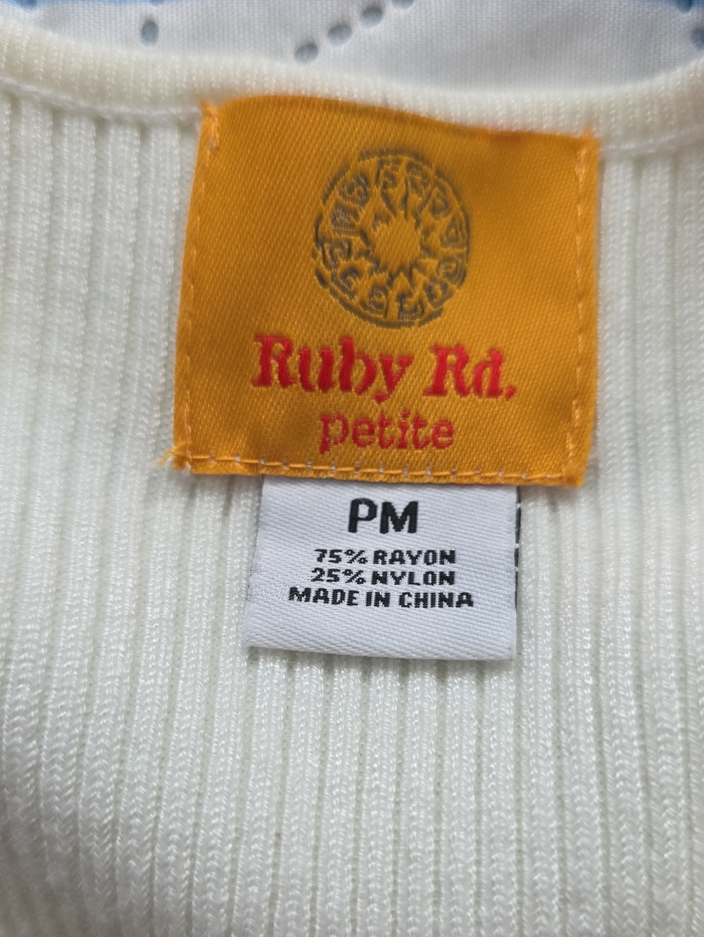 Ruby Rd Embellished Tank Size PM - Picture 5 of 7